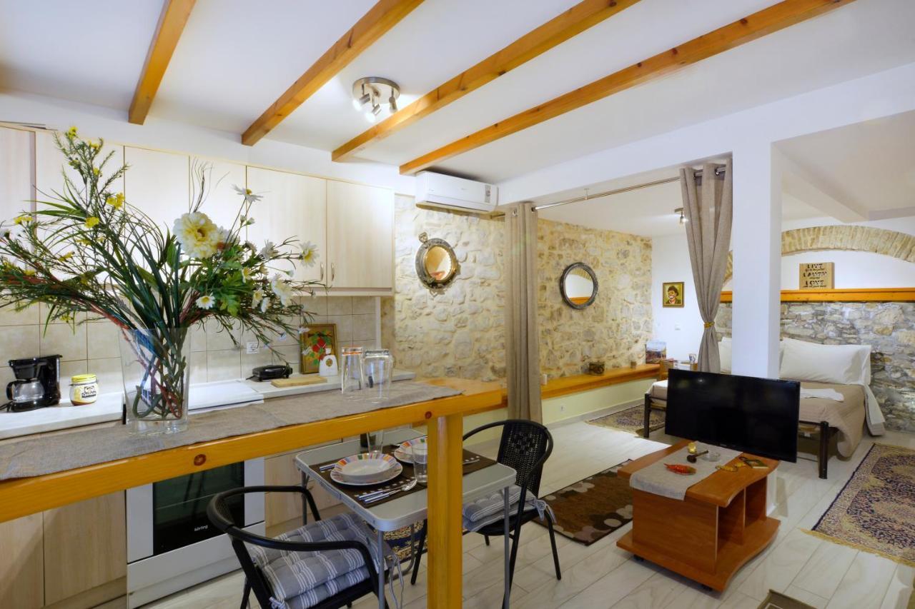 Studio In Corfu Town Экстерьер фото